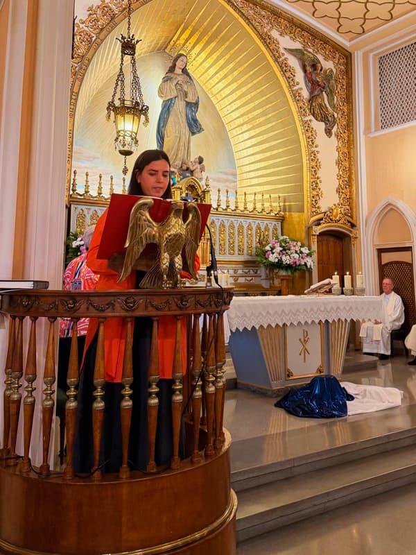 M. Ana Rosa y M. Mercedes renuevan su sí a Dios tras 25 años de vida consagrada